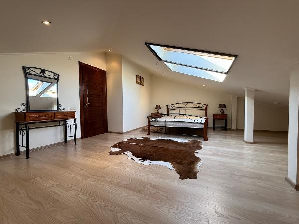  - фото нерухомості